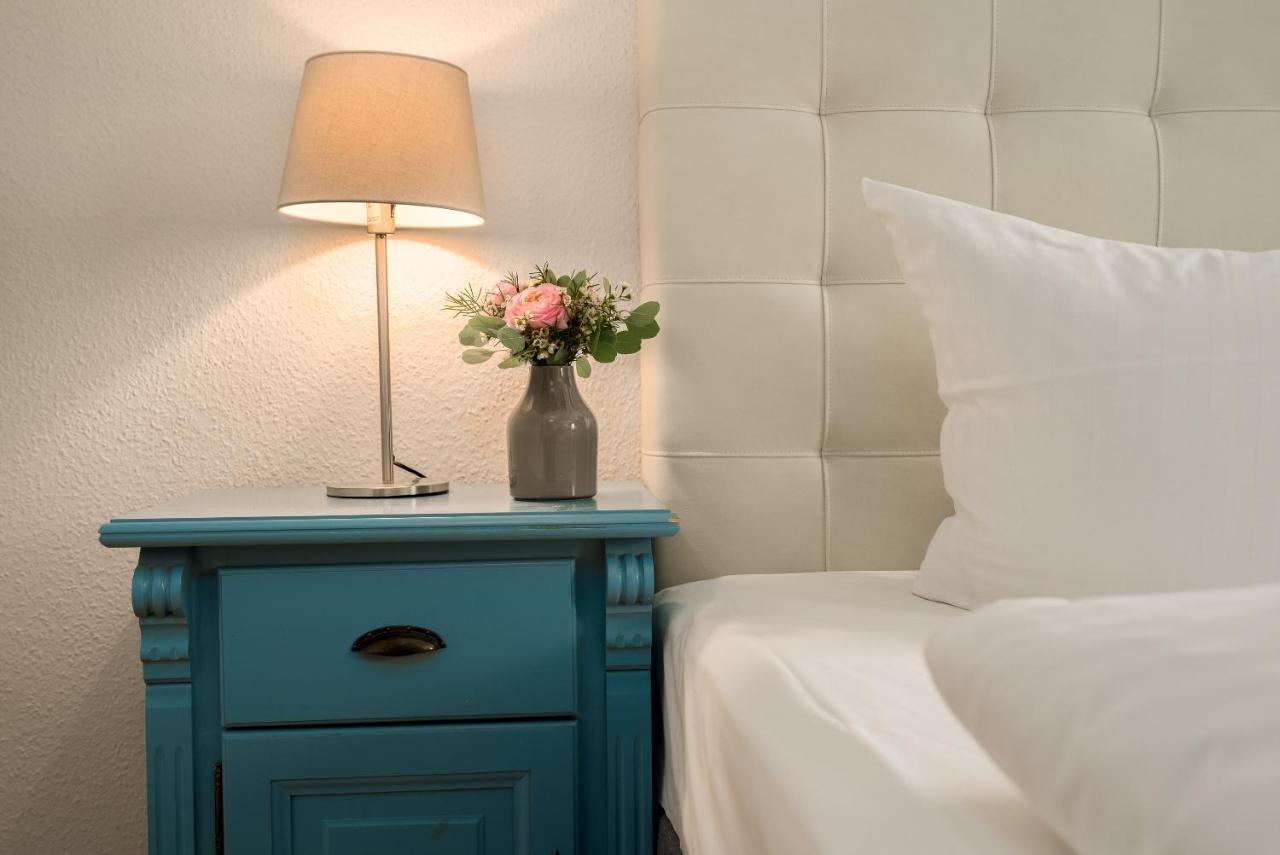 Residenz Am Ostufer Hotel Boek Екстериор снимка