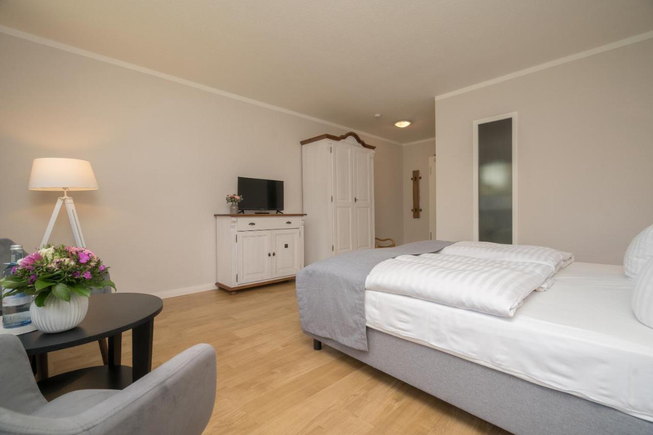 Residenz Am Ostufer Hotel Boek Екстериор снимка