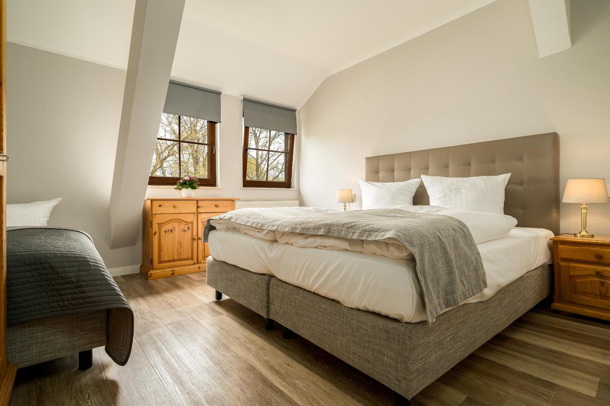 Residenz Am Ostufer Hotel Boek Екстериор снимка