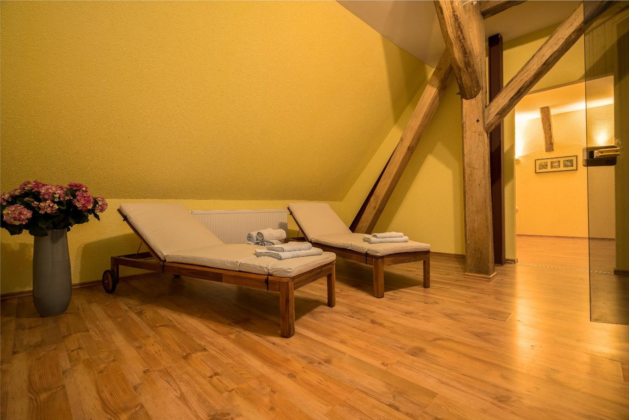 Residenz Am Ostufer Hotel Boek Екстериор снимка