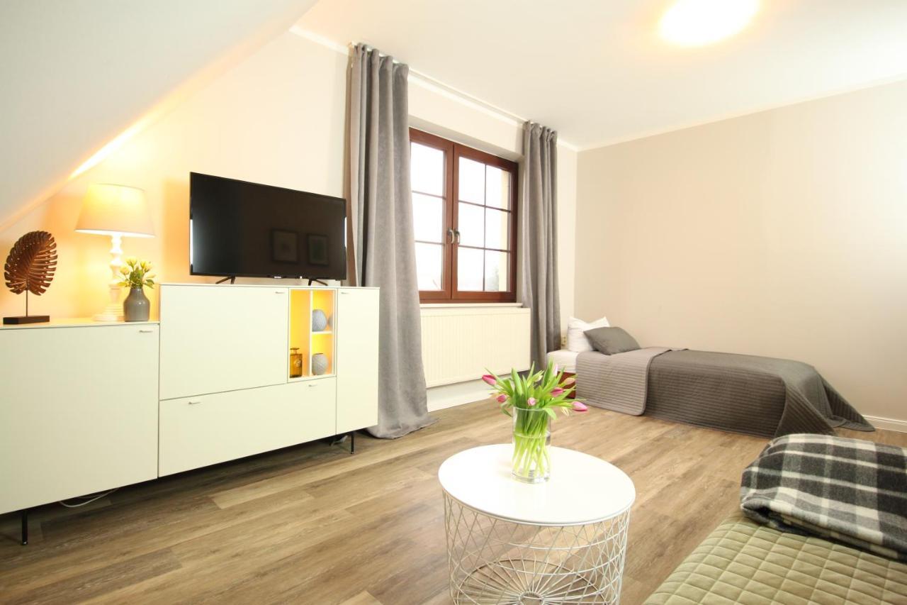 Residenz Am Ostufer Hotel Boek Екстериор снимка