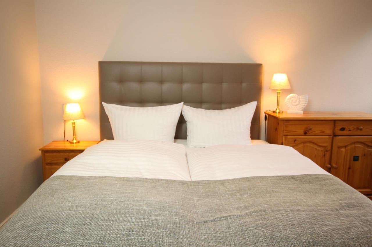 Residenz Am Ostufer Hotel Boek Екстериор снимка
